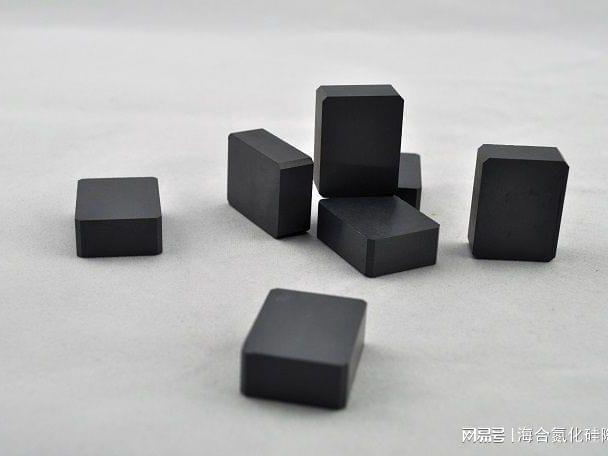 氮化硅陶瓷限位块的优缺点解析|高致密|碳化硅|磨料|脱氧剂_网易订阅